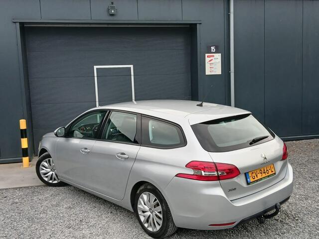Peugeot 308 SW 1.2 PureTech Blue Lease Export