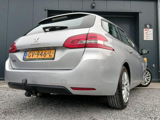 Peugeot 308 SW 1.2 PureTech Blue Lease Export