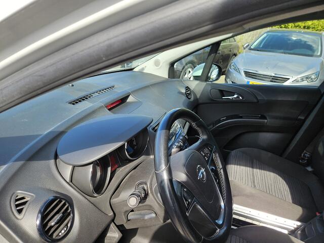 Opel Meriva 1.4 Turbo Design Edition