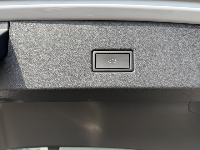 Volkswagen T-ROC 1.5 TSI Sport Panodak Navi Camera El.Klep Trekhaak
