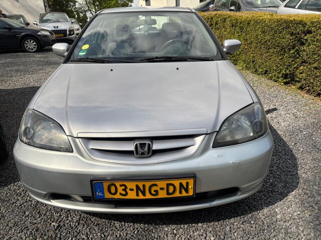 Honda Civic Coup� 1.7i LS STAAT