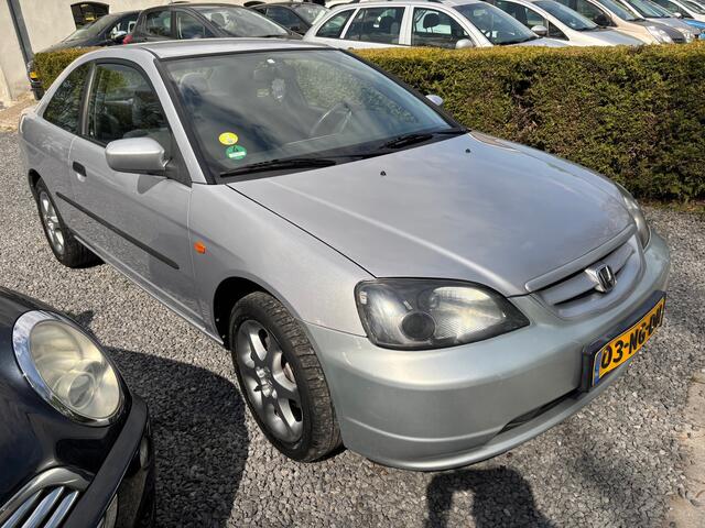 Honda Civic Coup� 1.7i LS STAAT