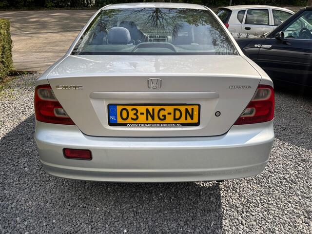 Honda Civic Coup� 1.7i LS STAAT
