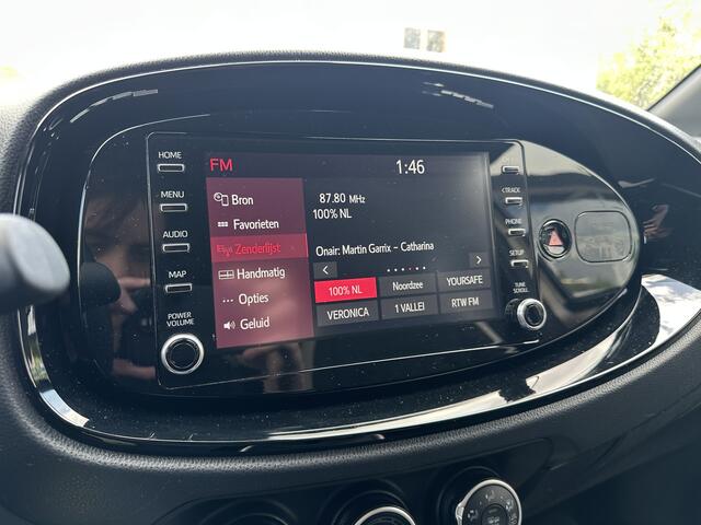 Toyota Aygo X 1.0 VVT-i MT Pulse All-in Prijs Airco/Stoelverwarming/Camera/Two-tone Eurorepar