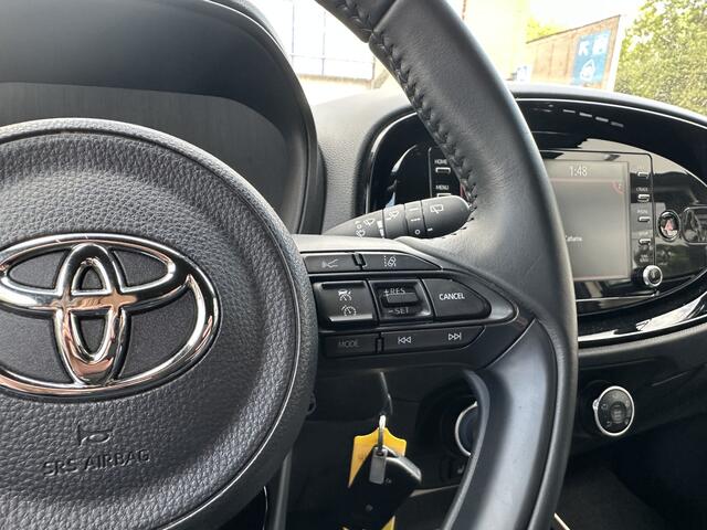 Toyota Aygo X 1.0 VVT-i MT Pulse All-in Prijs Airco/Stoelverwarming/Camera/Two-tone Eurorepar