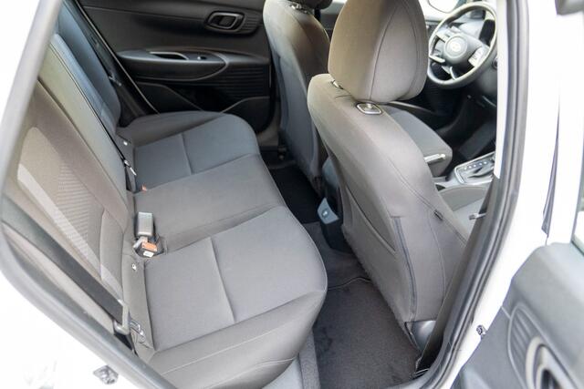 Hyundai I 20 1.0 T-GDI Comfort|Prijs incl. 12 mnd garantie| Keyless LED Camera Stoel/stuurverwarming DAB Bluetooth