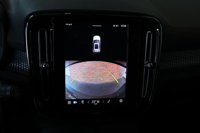 Volvo XC40 Recharge Plus | Dealeronderhouden | Google Infotainment | 4-Seizoenenbanden | Parkeercamera | Parkeersensoren voor + achter | Comfortstoelen | 95
