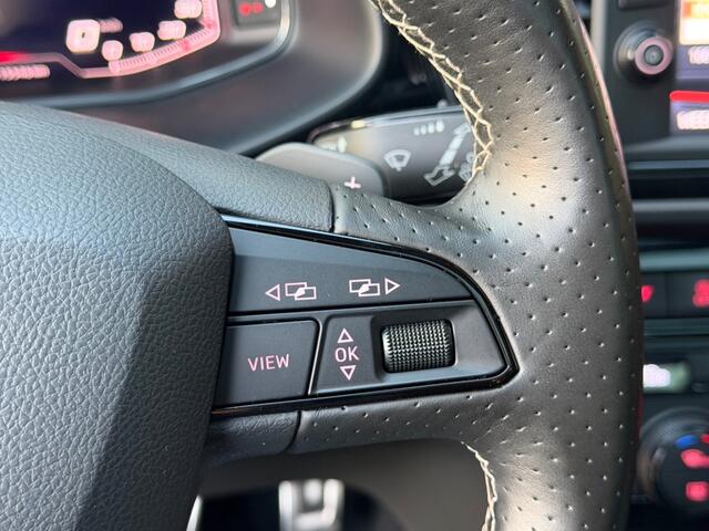 Seat Leon 2.0 TSI CUPRA 300 Performance 4Drive Brembo Virtual Pano Schalen