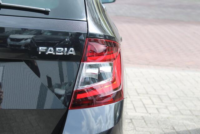 Skoda Fabia Combi 1.0 TSI Style Navi ACC Clima Blindspot Topconditie