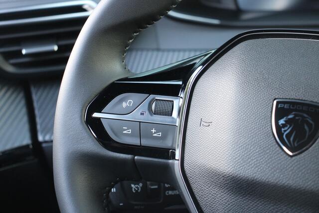 Peugeot 2008 1.2 PureTech 100 Allure