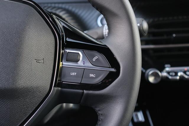 Peugeot 2008 1.2 PureTech 100 Allure