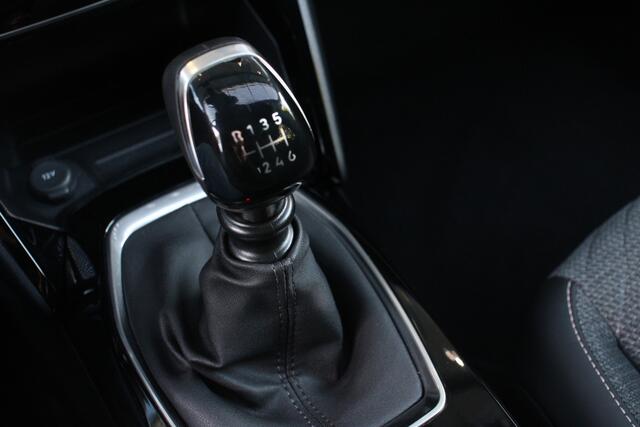 Peugeot 2008 1.2 PureTech 100 Allure