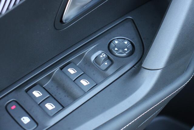 Peugeot 2008 1.2 PureTech 100 Allure