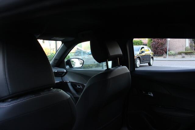 Peugeot 2008 1.2 PureTech 100 Allure
