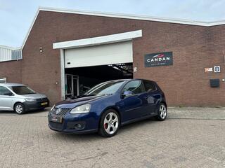 Volkswagen Golf V