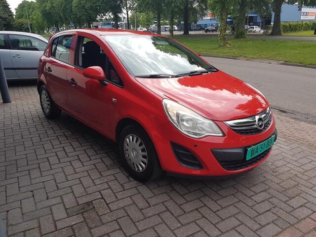 Opel Corsa 1200i 16V 5 DEURS Cruise Controle AIRCO