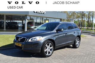 VOLVO XC60 2.4 D5 AWD 215PK Automaat Summum | 5-cilinder | Leer | Panorama dak | Trekhaak |