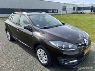 RENAULT MEGANE Estate 1.2 TCe Limited / Navi / Cruise / Trekhaak / APK / Airco / NAP / PDC /