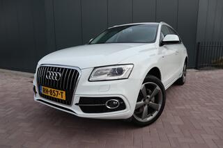 AUDI Q5 2.0 TFSI quattro Pro/S Line Plus Panoramadak Leder Camera 20 Inch Velgen  Etc. Etc.
