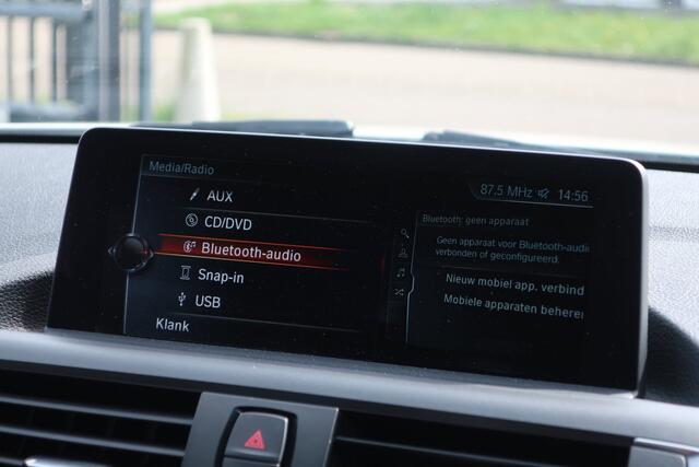 BMW 1-Serie 118i Centennial High Executive. DealerOH_LED_1eEigenaar_M-pakket_PDC_Schuifdak.