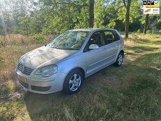 Volkswagen Polo (2002 - 2009)