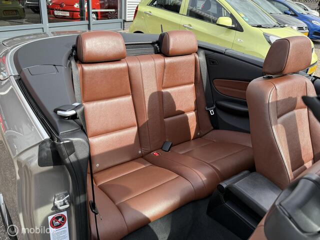 BMW 1-Serie Cabrio 118i High Executive BRUIN LEDER AUTOMAAT