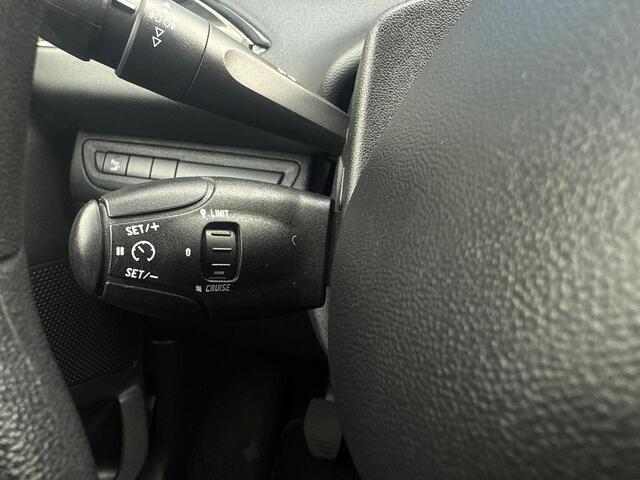 Peugeot 208 1.2 PureTech Blue Lion | NAP | Distributie vv | Led |