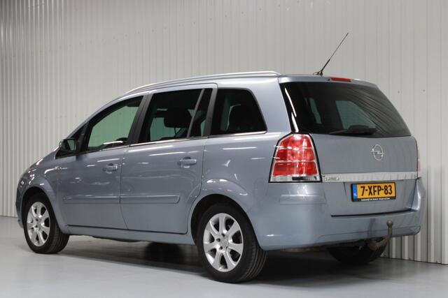 Opel Zafira 1.8 Essentia