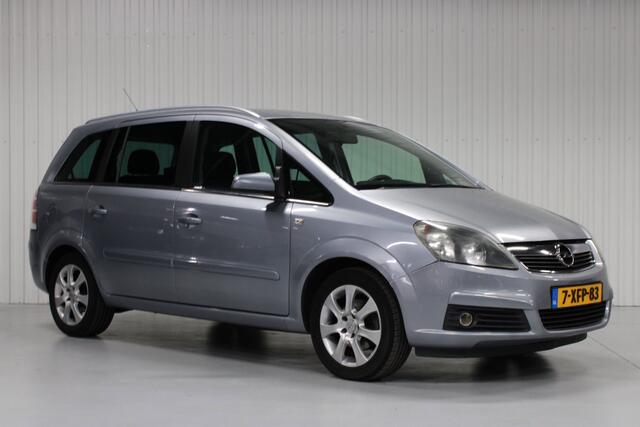 Opel Zafira 1.8 Essentia