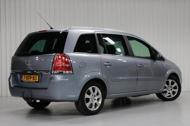Opel Zafira 1.8 Essentia