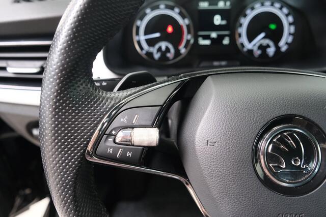 Skoda Kamiq 1.0 TSI Sport Business - N.A.P. Airco, Cruise, PDC, Carplay.