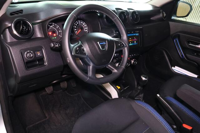 Dacia Duster 1.3 TCe Prestige AVM 33000 KM NAVI CAMERA PDC CLIMA 21