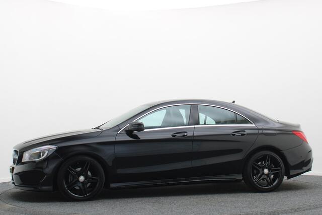 Mercedes-Benz CLA-Klasse 180 Ambition AMG-Line Automaat Xenon, Navigatie, Cruise, PDC, 18