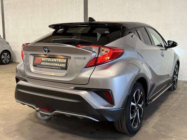 Toyota C-HR 1.8 Hybrid Bi-Tone Plus Navi|Clima|Cruise|Camera|Trekhaak 