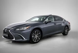 Lexus ES (2018 - 2026)