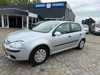Volkswagen Golf V