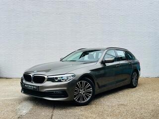 BMW 5-SERIE Touring 520i High Executive