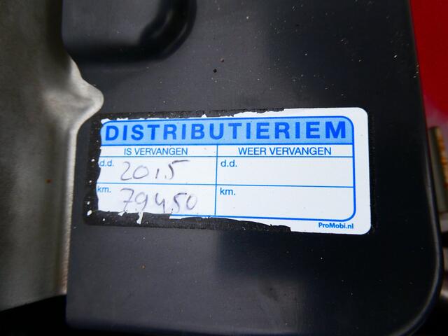 Ford Focus 1.6-16V Automaat 101pk 2e eig. 5-deurs Airco Cruise Trekhaak