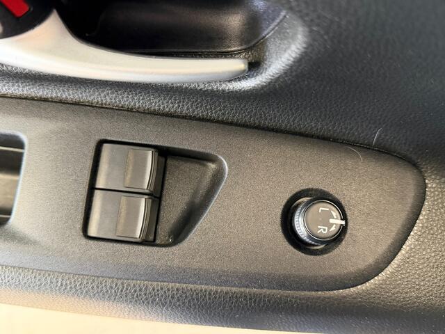 Toyota Aygo X 1.0 VVT-i S-CVT Envy AUT. AIRCO CAMERA BLUETOOTH STOELVERWARMING START/STOP CRUISE LANE-ASSIST