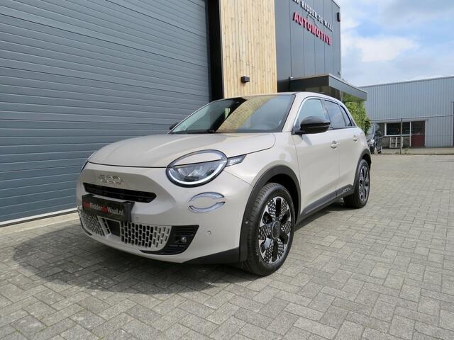 Fiat 600 600e La Prima 54 kWh Full option Leder Stoelmassage