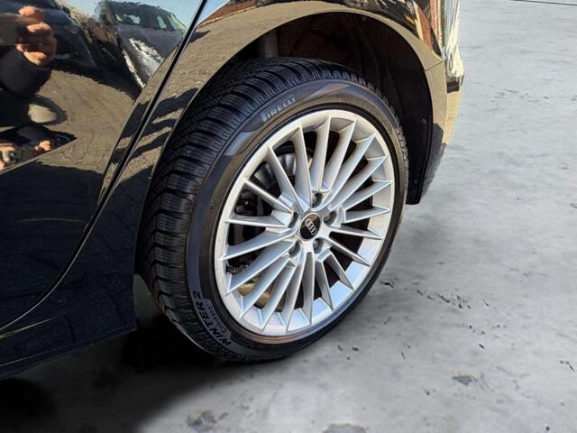 Audi A3 SPORTBACK 35 TFSI Business edition | LED | Automaat | Trekhaak | Sportstoelen | 1e Eigenaar | Cruise Control | Incl. BTW
