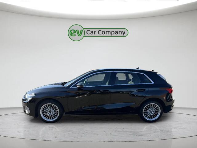 Audi A3 SPORTBACK 35 TFSI Business edition | LED | Automaat | Trekhaak | Sportstoelen | 1e Eigenaar | Cruise Control | Incl. BTW