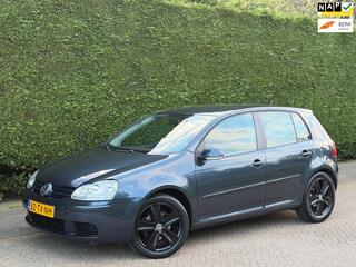 Volkswagen Golf V