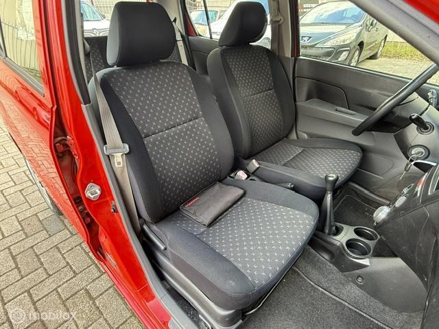 Daihatsu Cuore 1.0 Premium 5 Deurs Stuurbekrachtiging e APK N.A.P Zeer Nette Staat