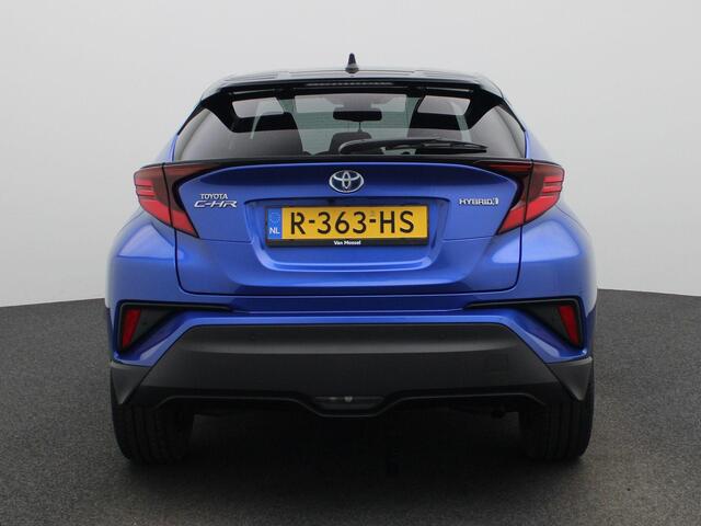 Toyota C-HR 1.8 140Pk Hybrid Business Plus | Navigatie | Climate Control | Stoel & Stuurverwarming | Licht metalen velgen 18 inch | Adaptive Cruise Control |