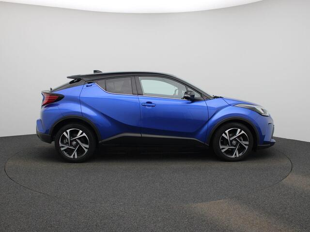 Toyota C-HR 1.8 140Pk Hybrid Business Plus | Navigatie | Climate Control | Stoel & Stuurverwarming | Licht metalen velgen 18 inch | Adaptive Cruise Control |
