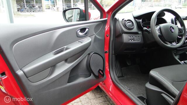 Renault Clio , benzine, schakel, 123.039 km