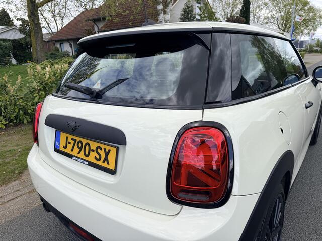 Mini Mini 3-Deurs 1.5 Chili NavioCruiseoLED