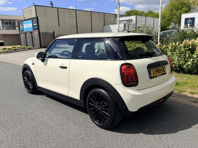 Mini Mini 3-Deurs 1.5 Chili NavioCruiseoLED