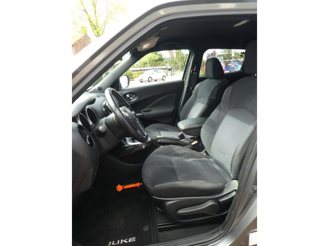 Nissan Juke 1.6 N-Connecta Automaat, Navi, Camera, 17 LM Velgen